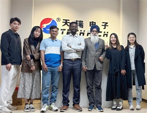 Visita a la fàbrica de clients de l'Aràbia Saudita